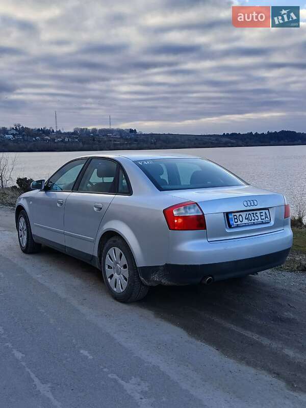 Седан Audi A4 2002 в Тернополе