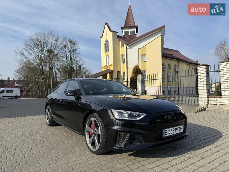 Audi A4