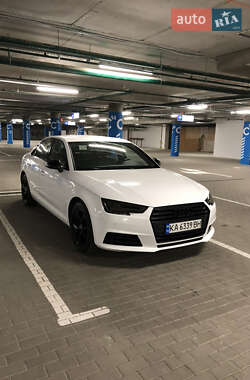 Audi A4  2016