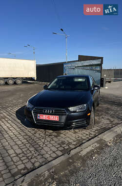 Audi A4  2017