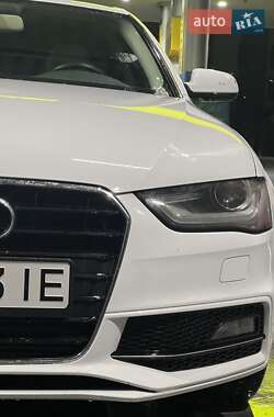 Audi A4  2013