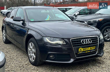 Audi A4  2010