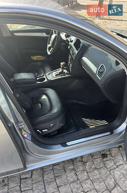 Седан Audi A4 2012 в Хмельницькому