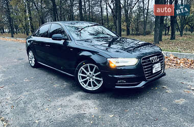 Audi A4  2014