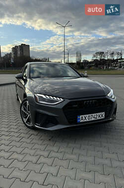 Audi A4  2021
