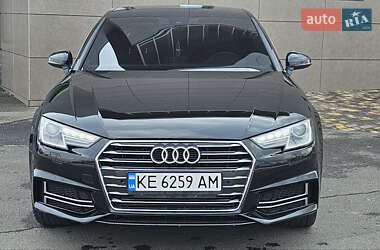Audi A4  2018