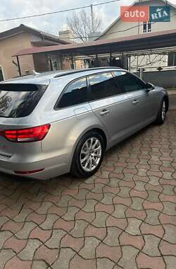 Audi A4  2017