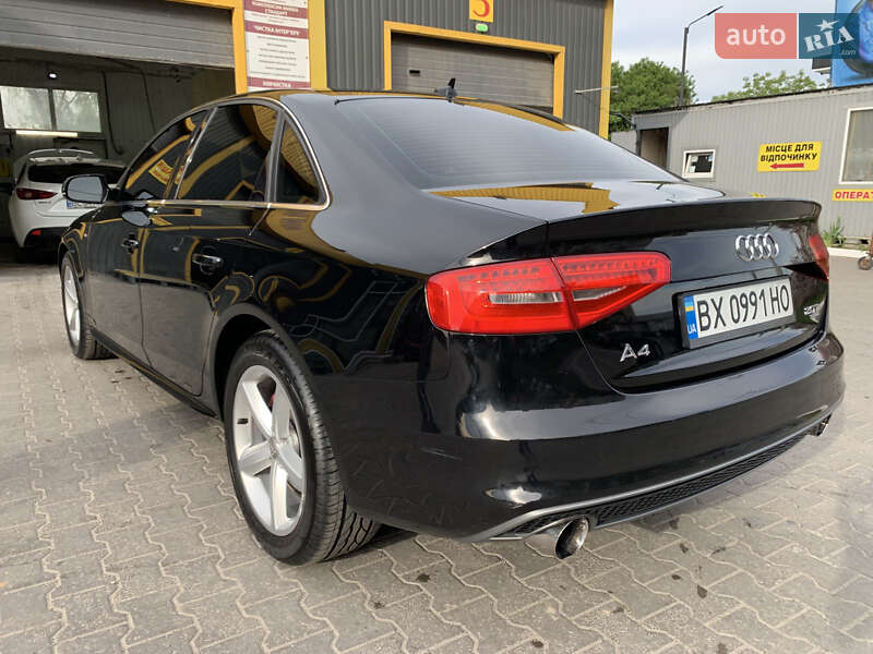 Седан Audi A4 2013 в Хмельницком