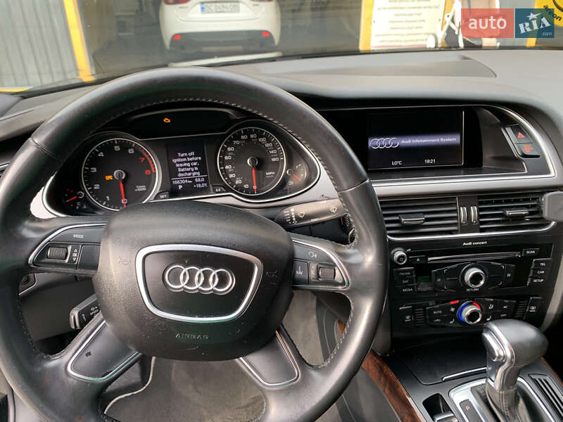 Седан Audi A4 2013 в Хмельницком