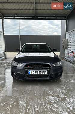 Audi A4 2014