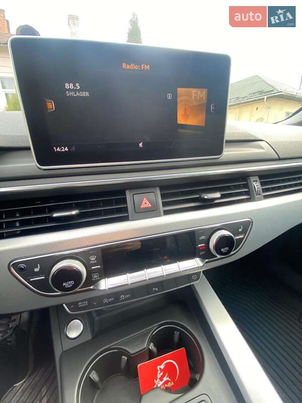 Седан Audi A4 2019 в Рівному