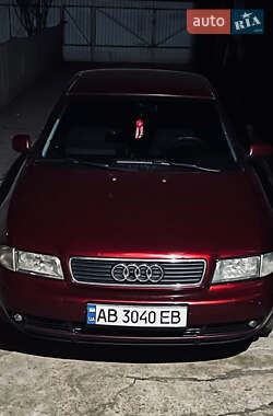 Audi A4  1998