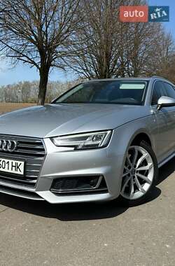 Audi A4  2017
