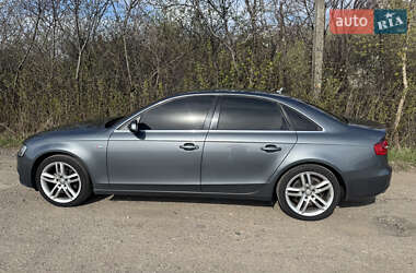 Audi A4  2012
