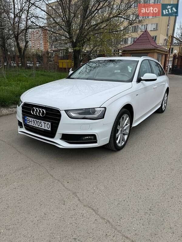 Універсал Audi A4 2015 в Одесі фото Універсал Audi A4 2015 в Одесі
