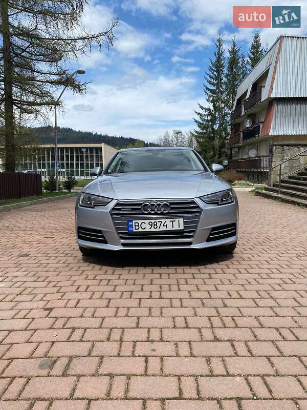 Седан Audi A4 2016 в Львові