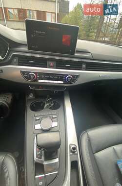Седан Audi A4 2016 в Львові
