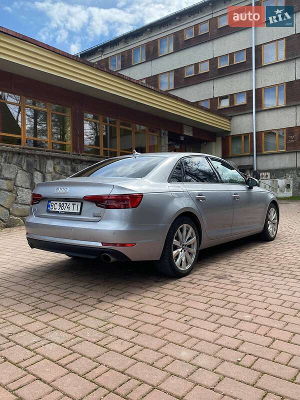 Седан Audi A4 2016 в Львові