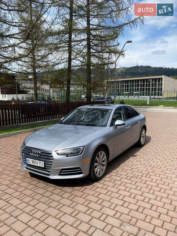 Седан Audi A4 2016 в Львові
