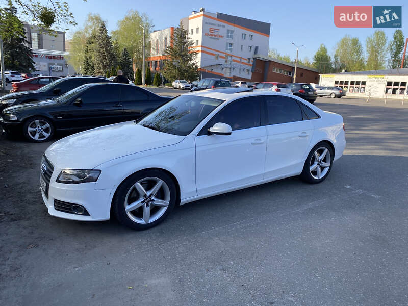 Audi A4 2011