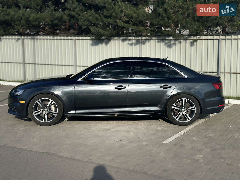 Седан Audi A4 2017 в Луцке