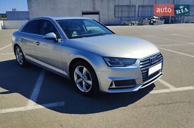 Audi A4  2018