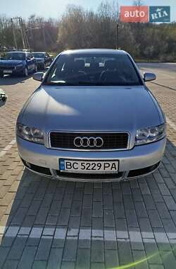 Audi A4  2004