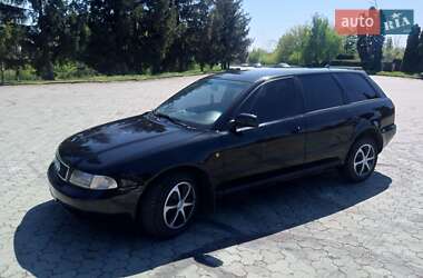 Audi A4  1998