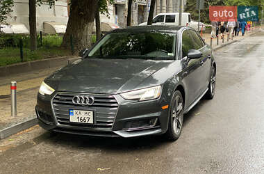 Audi A4  2016