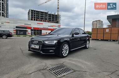 Audi A4 2014