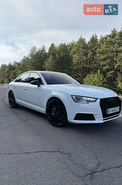 Audi A4  2016