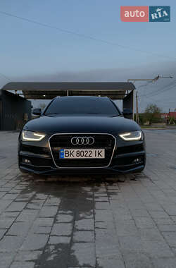 Audi A4  2014