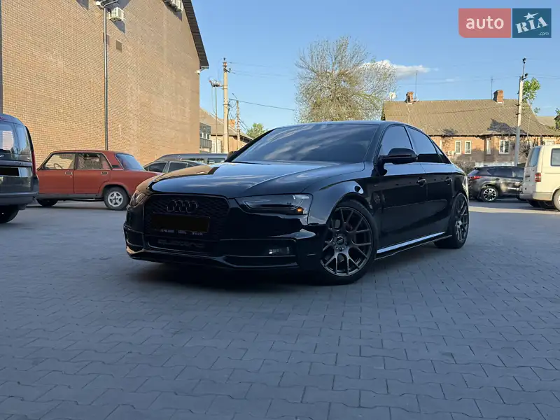 Audi A4 2014