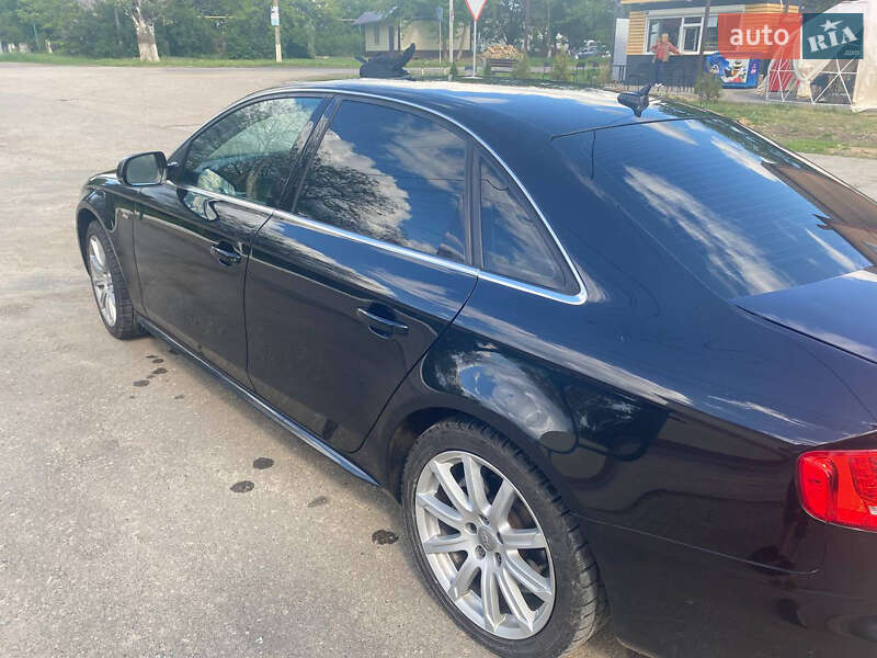 Седан Audi A4 2012 в Одессе