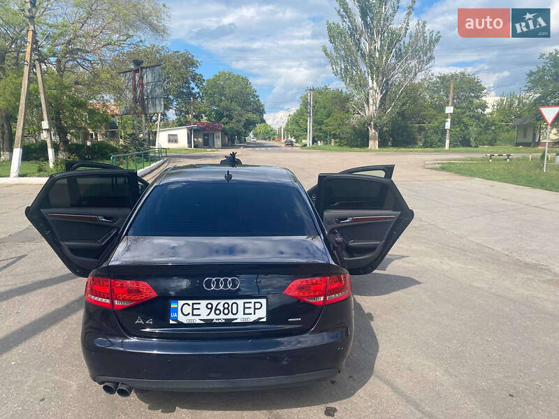 Седан Audi A4 2012 в Одессе