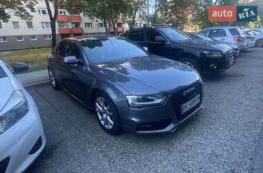 Audi A4  2012