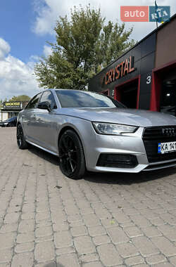 Audi A4  2019