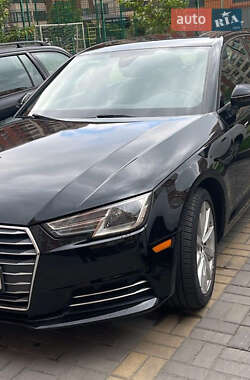 Седан Audi A4 2016 в Днепре