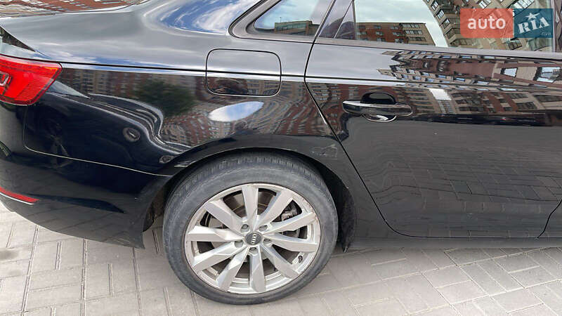 Седан Audi A4 2016 в Днепре