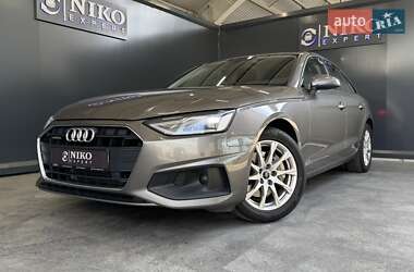 Audi A4  2021