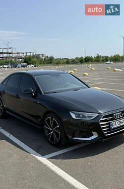Седан Audi A4 2021 в Киеве