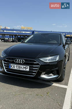 Седан Audi A4 2021 в Киеве