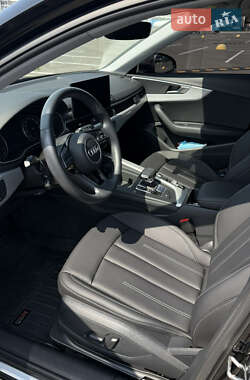 Седан Audi A4 2021 в Киеве