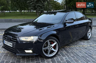 Audi A4  2012