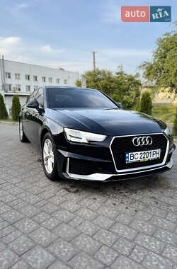 Audi A4  2016