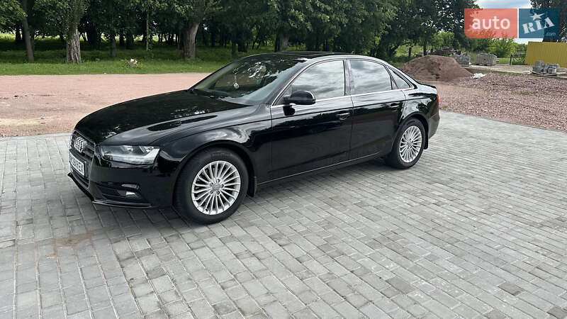 Audi A4 2014