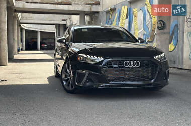Audi A4  2020