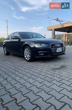 Audi A4  2012