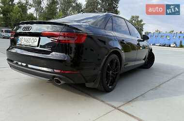 Седан Audi A4 2016 в Днепре