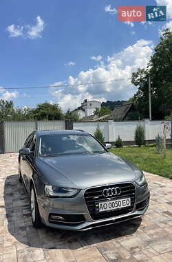 Audi A4  2015